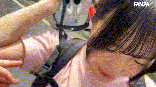 smub025【えなちゃん】沙月恵奈 エロGIF 2